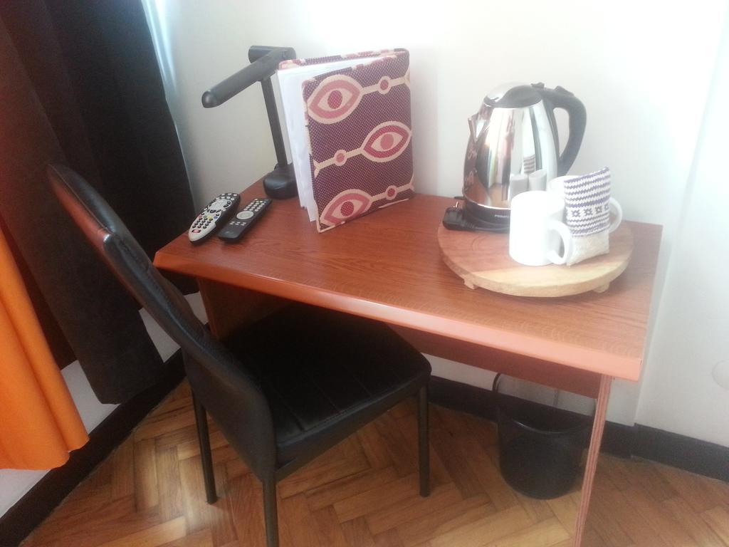 The Quiet Corner Guest House Maputo Extérieur photo